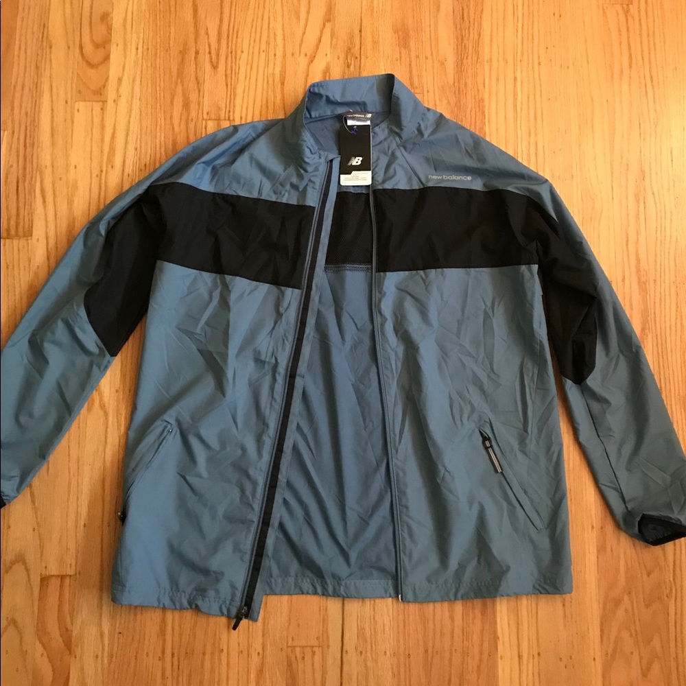 New Balance Men’s Windbreaker (NEW WITH TAG)